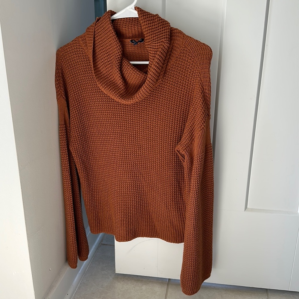 Burnt orange bell sleeve sweater